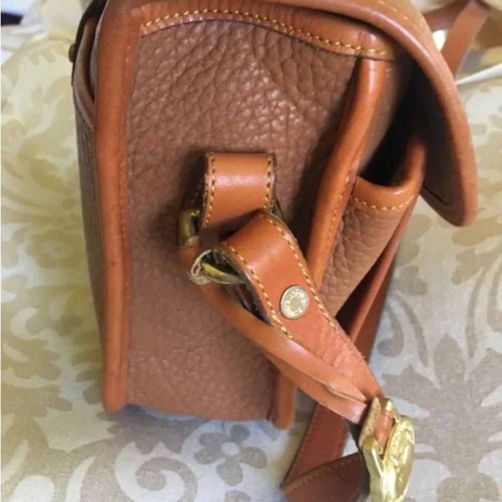 Vintage Authentic Dooney & Bourke Brown Pebble Leather Handbag - Picture 4 of 6